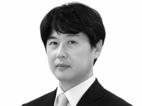 [초동시각]언발에 소변보기…누구를 위한 빚인가