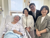 문체부 장관, '입원 치료' 최불암 병문안 "퇴원하면 술 한잔하자 약속"