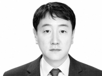 [딥러닝]대통령의 분노·초조함…지금은 거리를 둘 때