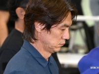 "한국인들, 홍명보 괴롭히지 마라"…뜻밖의 동정론 터진 이유