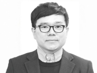 [시시비비] 이립(而立) 코스닥 ‘엉터리 주가’ 부터 바로 세우자