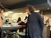 [단독]김어준 파리에 식당 차렸다더니 "맛은…" 첫 손님이 들려준 체험기