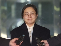 "폭로 안할테니 회사 매출 10% 달라"…박나래 전 매니저 구속 송치
