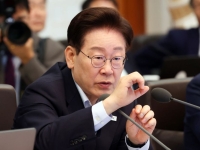 靑 "李대통령, 주택 매수인 특수관계 아냐…투명하게 진행"