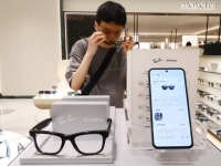 "평범한 안경인 줄 알았는데"…영국 업장서 퇴출당하는 '스마트안경'