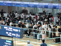 항공료 더 오르나?…"출국납부금 상한 3배 인상" 입법 속도