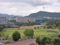 용산 한복판 청년임대주택 공급 시험대"토지임대부로 해야" vs "정사상 반감"
