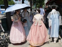 "외국인들 오해하기 딱 좋아"…노골적인 중국인들 '한복=한푸' 주장 "심각한 수준"