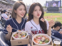 "야구장 '치맥 국룰' 뒤집어졌다" 기름진 음식 대신 깔끔하게 즐긴다는 新먹거리