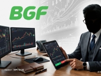 중복상장 해소? 고점매도?…BGF리테일 주식 100만주 '매도' 오너家 