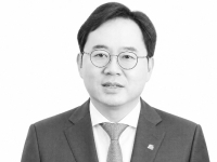 [홍석철의 경제진단] '등록금 0원'이라는 착시… 고등교육의 질적 혁신은 뒷전
