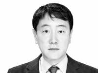 [허만섭의 딥러닝]더딘 소버린AI와 실용성 논란의 한글문서