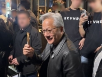 젠슨 황도 "와우!"…외국인 사로잡은 'K홍삼' 인기[K홀릭]
