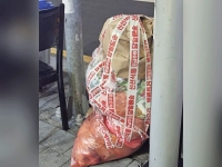 "수거하다 허리 나갈 듯" 테이프로 칭칭 감은 '3단 쓰레기봉투'…얌체족 눈살