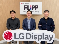 "22년 축적 기술로 FMM 한계 넘었다"…LGD 차세대 OLED 패터닝 '플립' 공개