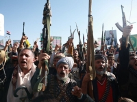 후티 반군 "美 개입 시 고통스러운 보복"…사우디 공항 재공격  