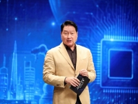 최태원 "20대로 돌아가면 무조건 창업…사회문제 해결에 도전"