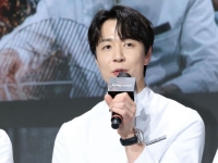 '미쉐린 별 2개' 손종원 셰프, 신세계서도 '별' 달았다
