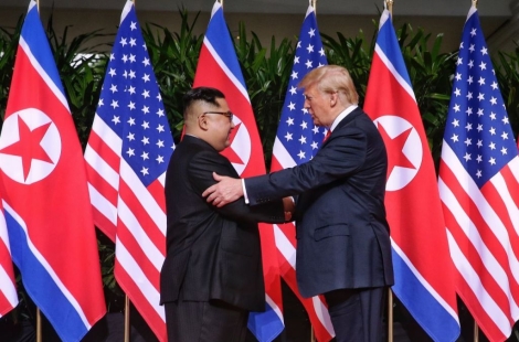 "트럼프, 김정은과 북핵 용인·종전·한미연합훈련 중단 논의 가능성"