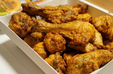 배불러 남긴 치킨, 다시 먹으려다 '깜짝'…"절대 안돼" 전문가 경고