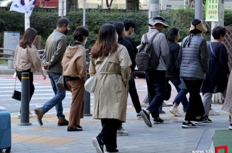 [내일날씨]'출근길 쌀쌀' 겉옷 챙기세요…큰 일교차 주의
