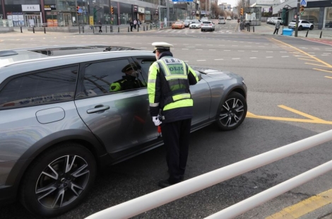 그냥 가다간 '큰일'…"반드시 멈추세요" 우회전 일시정지 단속 강화