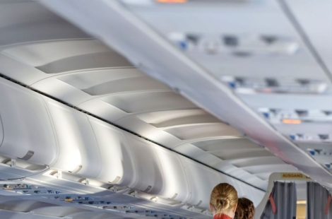 "몸무게 알려주세요" 女승무원 한명 한명 살피는 항공사…이유는