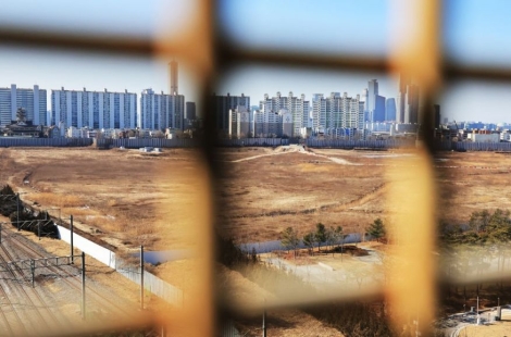 용산구 "용산공원 주택 공급 검토에 강력 반대"