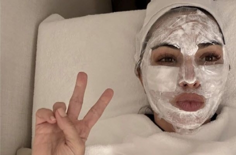 "이 좋은 걸 한국인만 받았다고?" 피부관리받으러 몰려오는 외국인들[K홀릭]