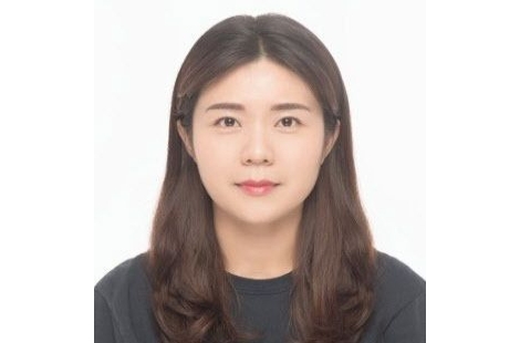 11층 창문에 걸터앉은 남학생…엄마 경찰관의 '공감'이 살렸다