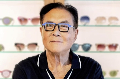 '부자아빠' 기요사키 "버블 붕괴 전 비트코인 최대한 매수해야…75만달러 간다"