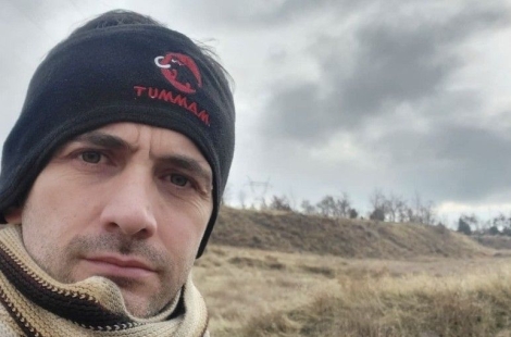 "강하고 회복력 뛰어난 국민들…정치인들은 공황 빠졌다" 일기 공개한 대통령 아들 