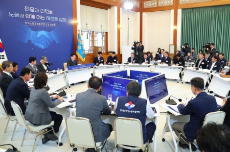 유가 따라 뛰는 환율 방어 위태...당국 등판해도 효과 일시적