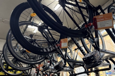 "엄마, 이거 없으면 왕따 당해"…일단 사면 브레이크 '툭' 떼어 준다는 픽시 '골머리'