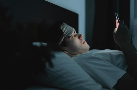 "잠들기 전 이 행동, 심장 망친다"…전문가가 경고한 4가지 습관