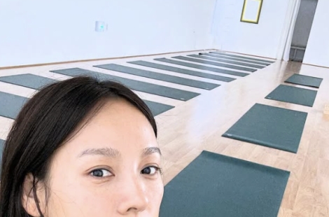 "사진 촬영, 신체 접촉 금지"…이효리 요가원에 올라온 공지사항, 무슨 일?