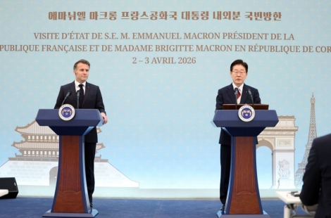 韓·佛 22년 만에 '글로벌 전략적 동반자' 관계로 격상…"호르무즈 수송로 확보 협력" (종합)