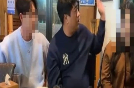 실내 흡연하고 女출연자 머리채 잡더니…범프리카 "나잇값 못했다"