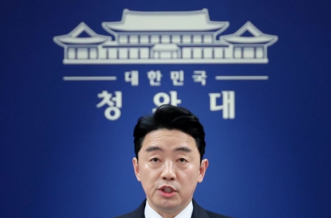 강훈식 비서실장 "원유 2억7300만배럴, 나프타 210만t 추가 확보"