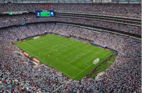 "15분 거리 가는데 22만원 내라"…12배 뛴 요금에 축구팬들 '발칵' 