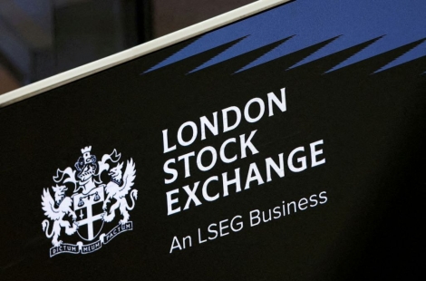 "타이밍이 너무 절묘하잖아" 열흘 만에 또 1조 베팅…정보 유출 의혹 