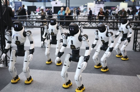 로봇 캐디 등장…'골프장 경영 지형의 변화'