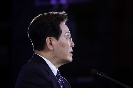 李대통령, 대장동 보도 수상에 "취소·반납하고 사과·정정하는 게 마땅"