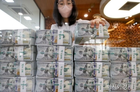 "지금 넣어두면 돈 번대" 소문에 우르르…이자 벌려다 원금 날린 中투자자들