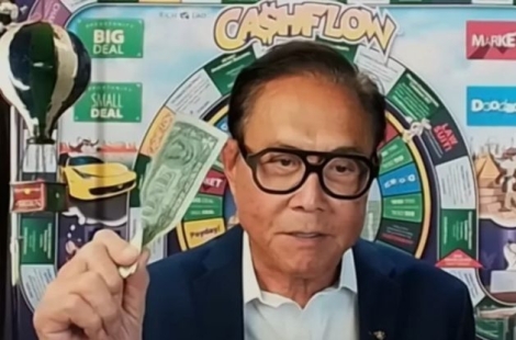 "대폭락 다가온다…굶어서라도 사라" 부자 되는 조언 공개한 '부자아빠'