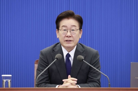 李, 삼전 노조 겨냥 "자신만 살겠다고 과도한 요구…다른 노동자에 피해"