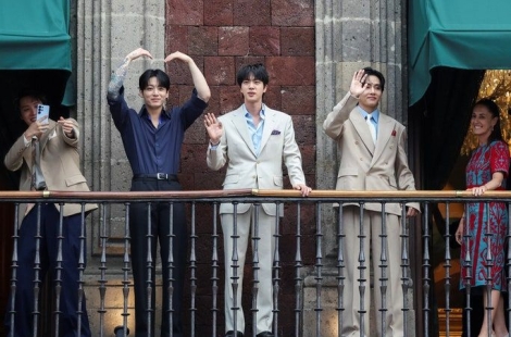 "테일러 스위프트 수준"…'BTS노믹스'가 세계 뒤흔든다