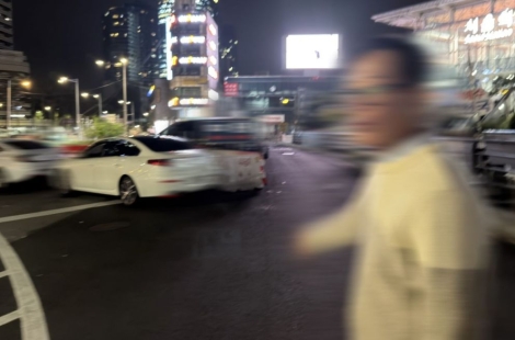 손목 끌며 "아가씨 안양 6만원"…'심야 불법택시' 현장, 그곳은 무법지대였다