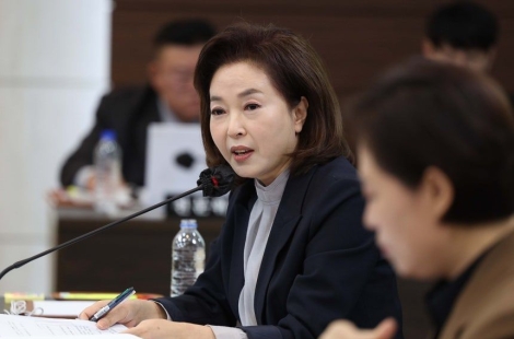 스타벅스 두둔한 국힘 김민전 "탱크는 액체 담는 용기…물탱크 있는 집 다 수사하나"
