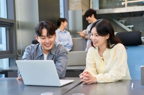 "부장님, 우리 호텔 갈까요?"…2030 직장인들 몰린 이유[럭셔리월드]